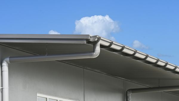 Cost of Commercial Gutter Repair in Independence
