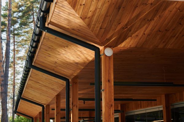 Cost of Porch Gutter Installation in Independence