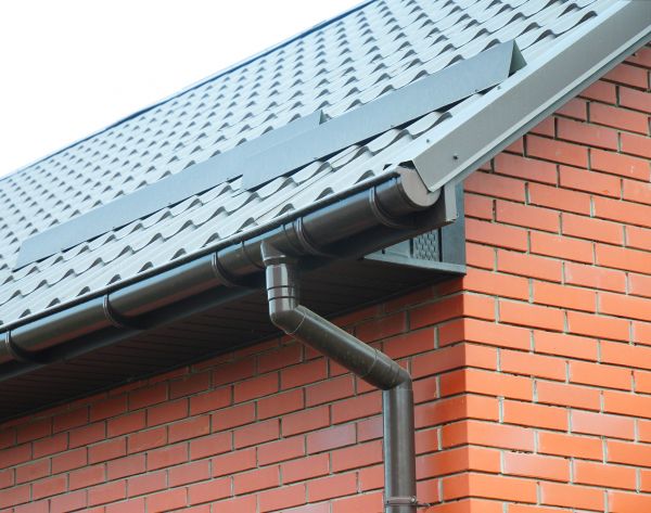Cost of Roof Downspout Replacement in Independence